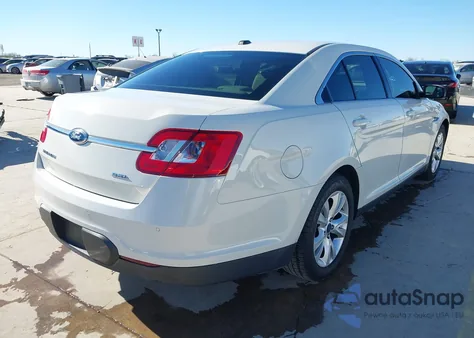 2012 Ford Taurus Sel z USA, uszkodzony, nr VIN 1FAHP2EW2CG110444